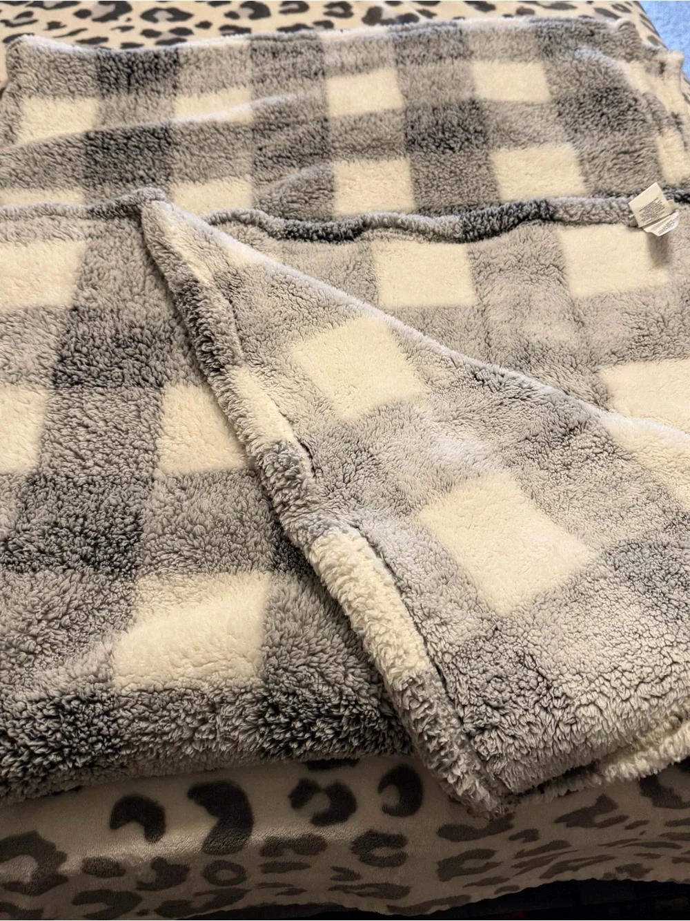 L.L. Bean Gray and White Buffalo Check Plush Throw Blanket